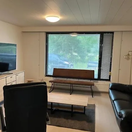 Basic Three Bedroom House Close To The Vakantiehuis